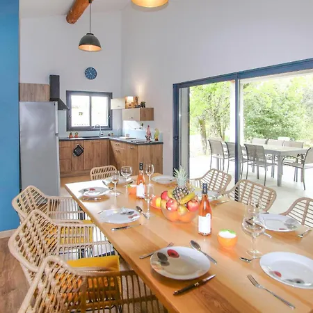 2 Bedroom Pet Friendly In